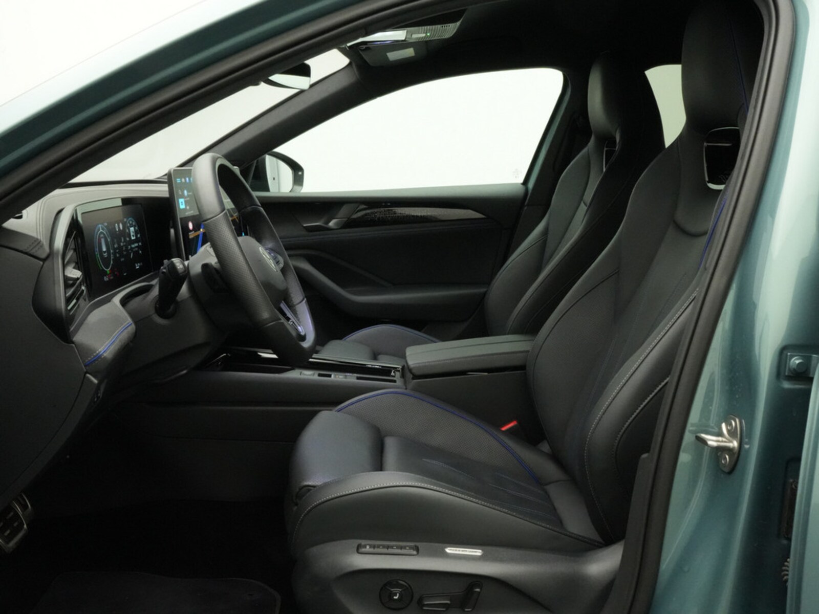 Volkswagen Passat – Bild 24