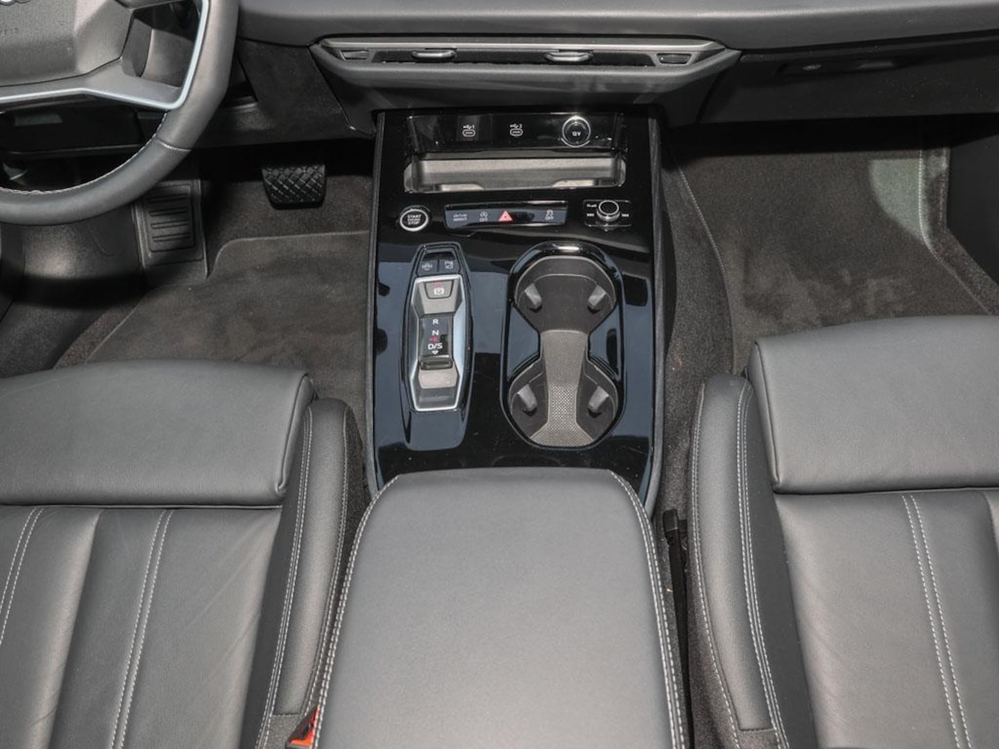 Bild über Audi A5 Avant TFSI quattro S tronic - für weitere Informationen kontaktieren Sie den Audi Partner