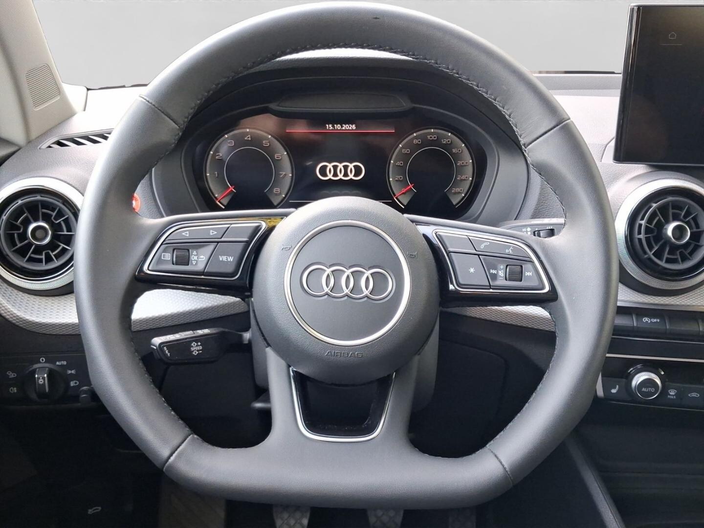 Bild über Audi Q2 S line 30 TFSI Schaltgetriebe - für weitere Informationen kontaktieren Sie den Audi Partner