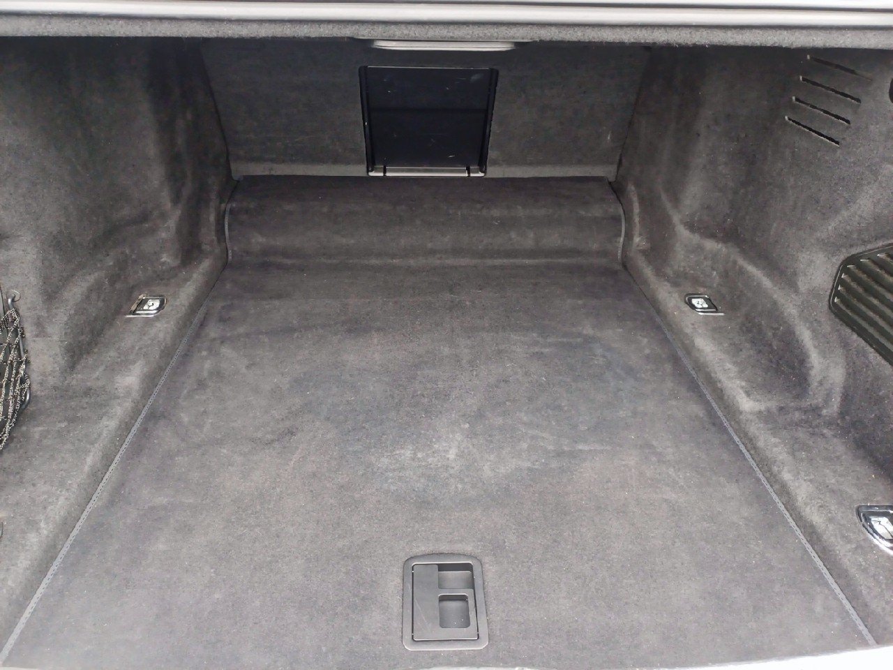 Image about Audi A8 Avus Extended 50 TDI quattro 210 kW (286 ch) tiptronic