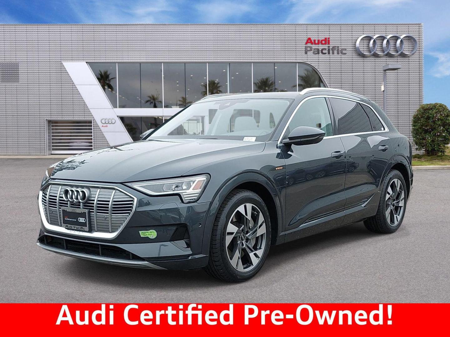 2023 Audi e-tron 95 kWh Premium Plus quattro's photo