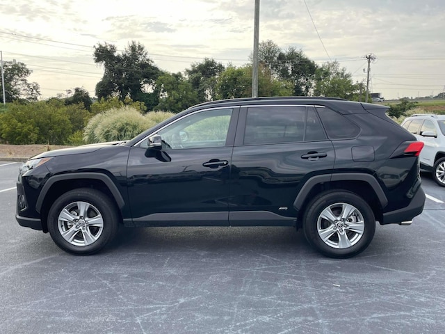 2025 Toyota RAV4 Hybrid