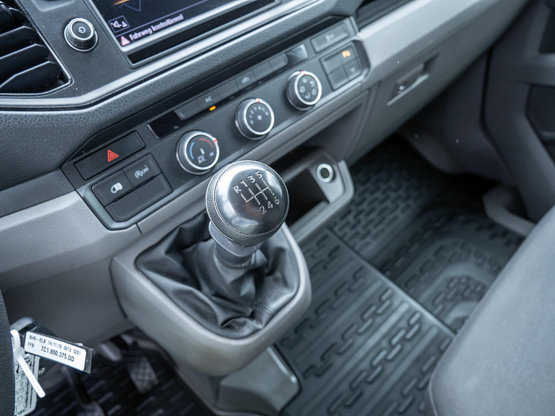 Volkswagen Crafter Kasten langer Radstand