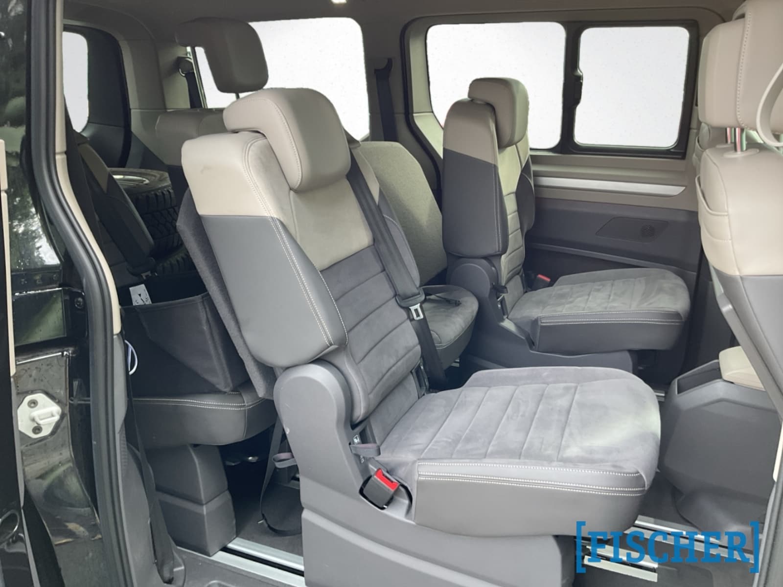 Volkswagen Multivan Langversion – Bild 11
