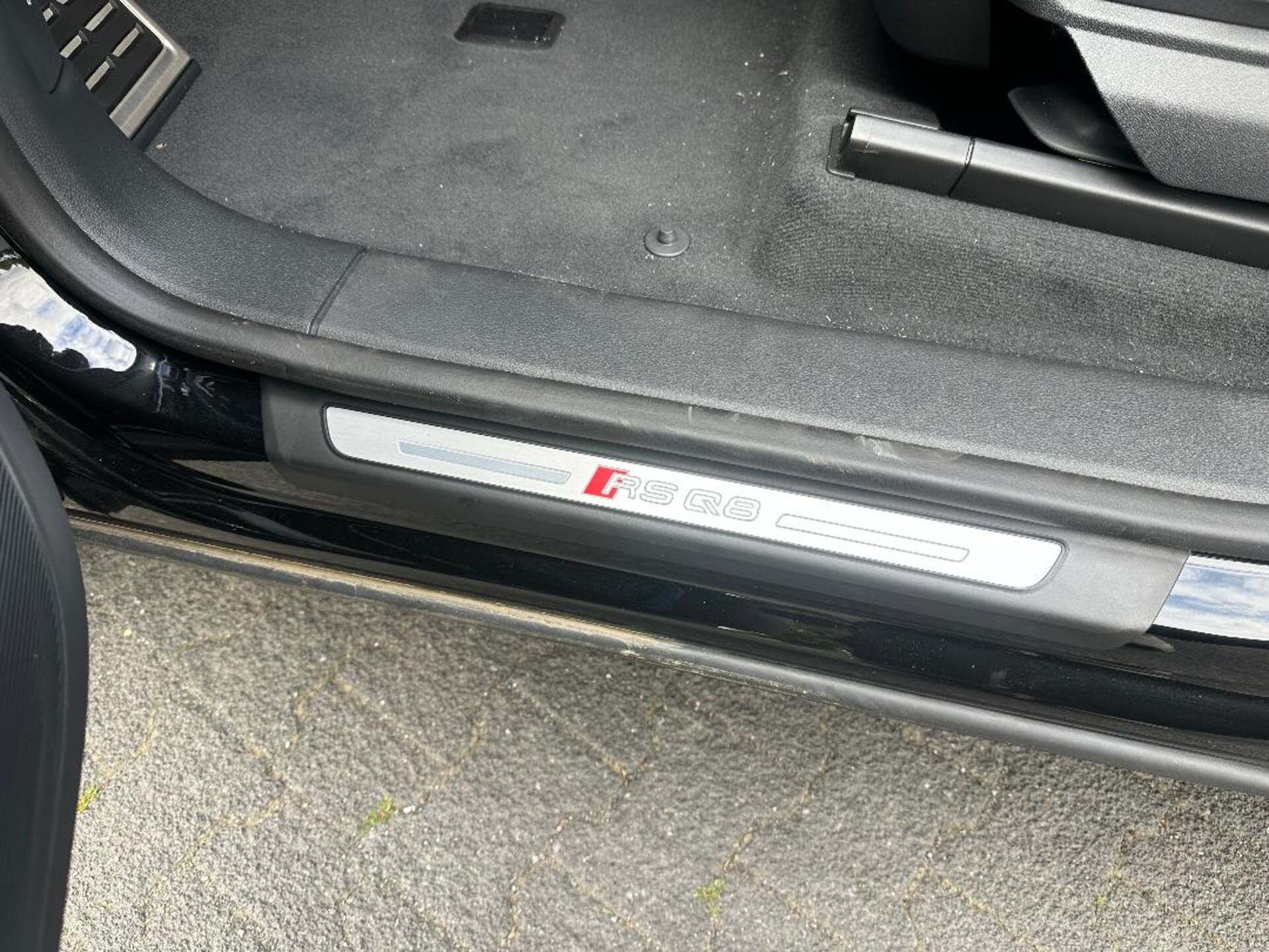 Audi RS Q8 SUV performance