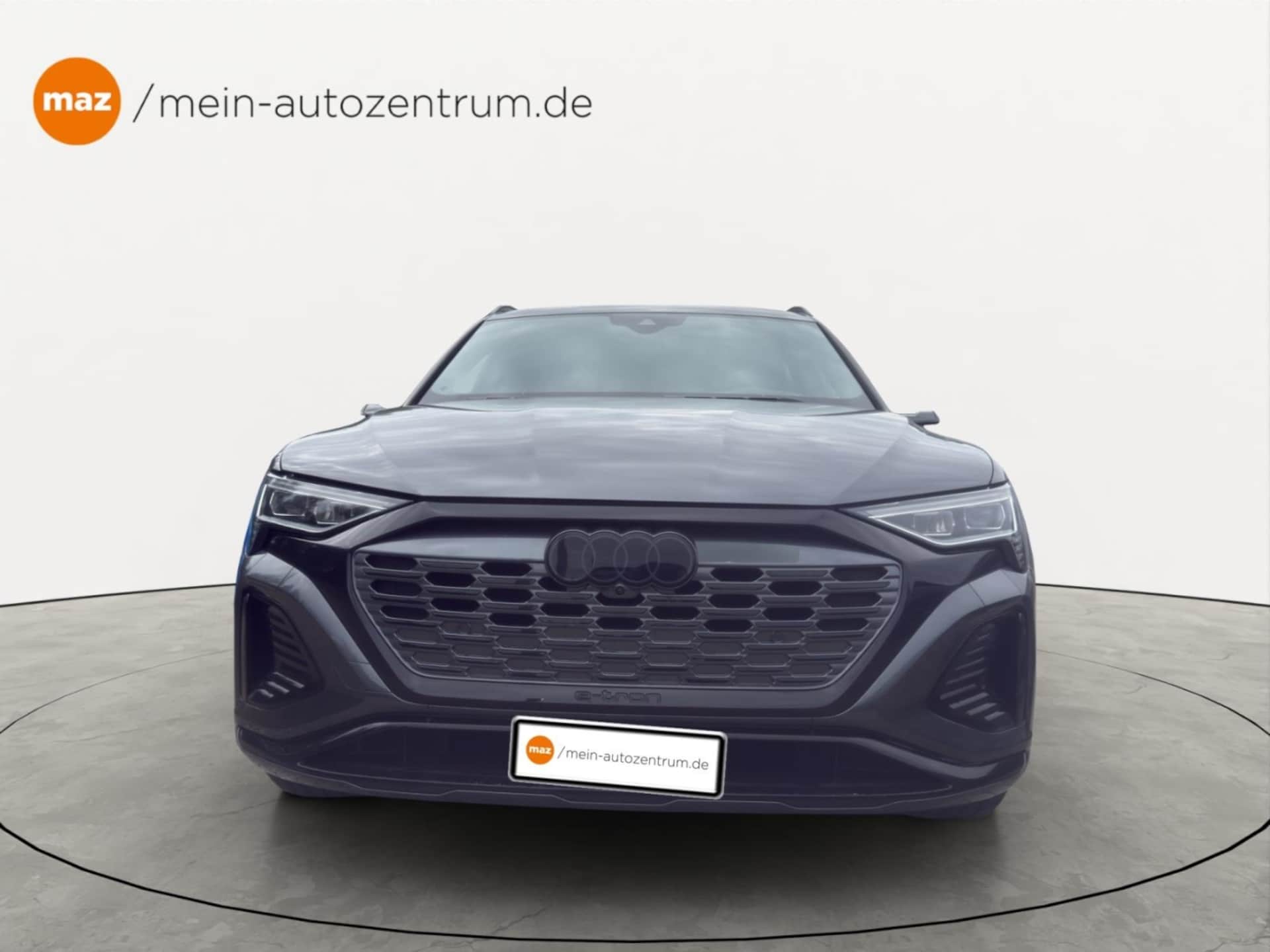 Audi Q8 e-tron S line
