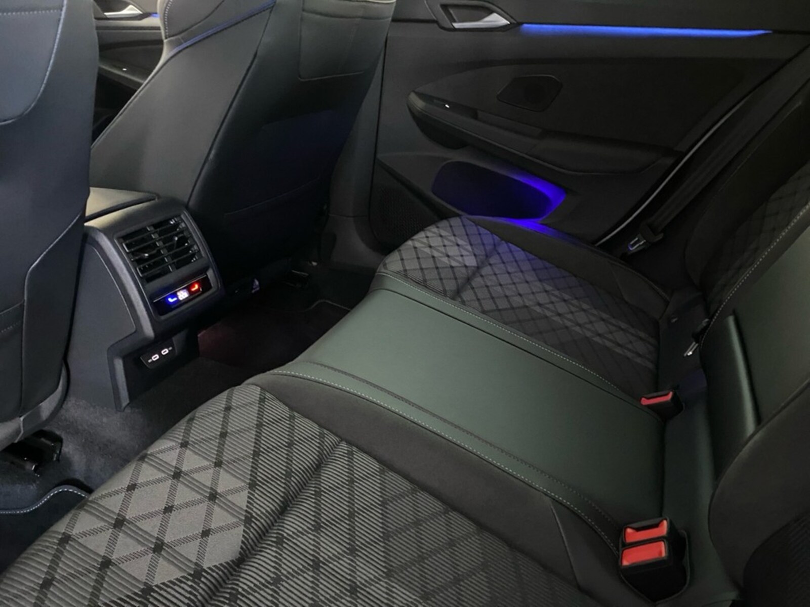 Volkswagen Golf Variant – Bild 20