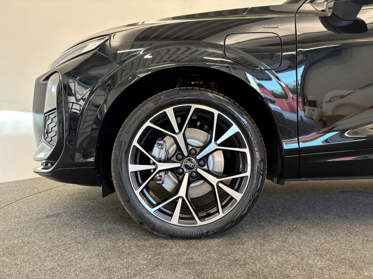Bild über Audi Q3 Sportback e-hybrid e-hybrid 200 kW S tronic - für weitere Informationen kontaktieren Sie den Audi Partner