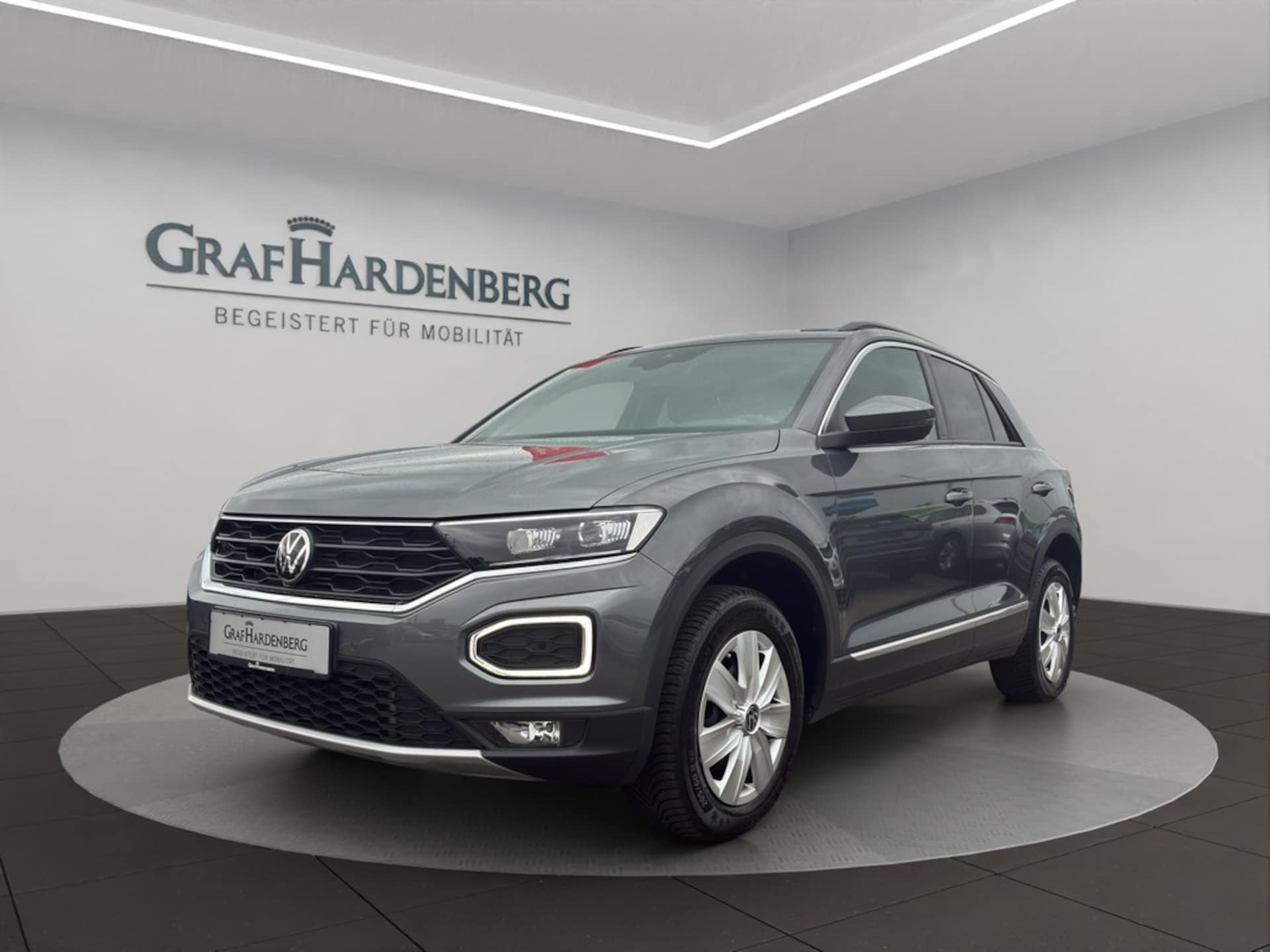 Volkswagen T-Roc 2022 — T-Roc 2.0 TDI DSG Sport ACC AHK RFK SHZ