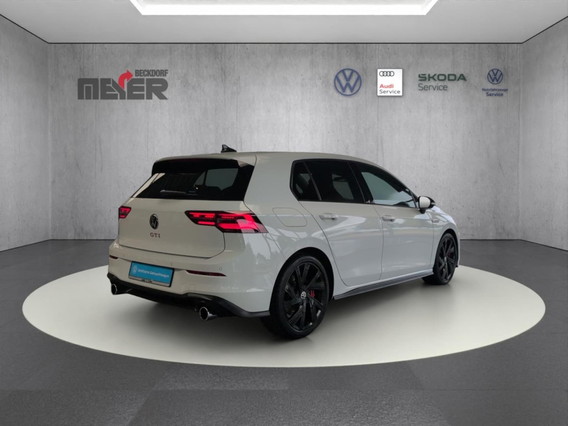 Volkswagen Golf GTI
