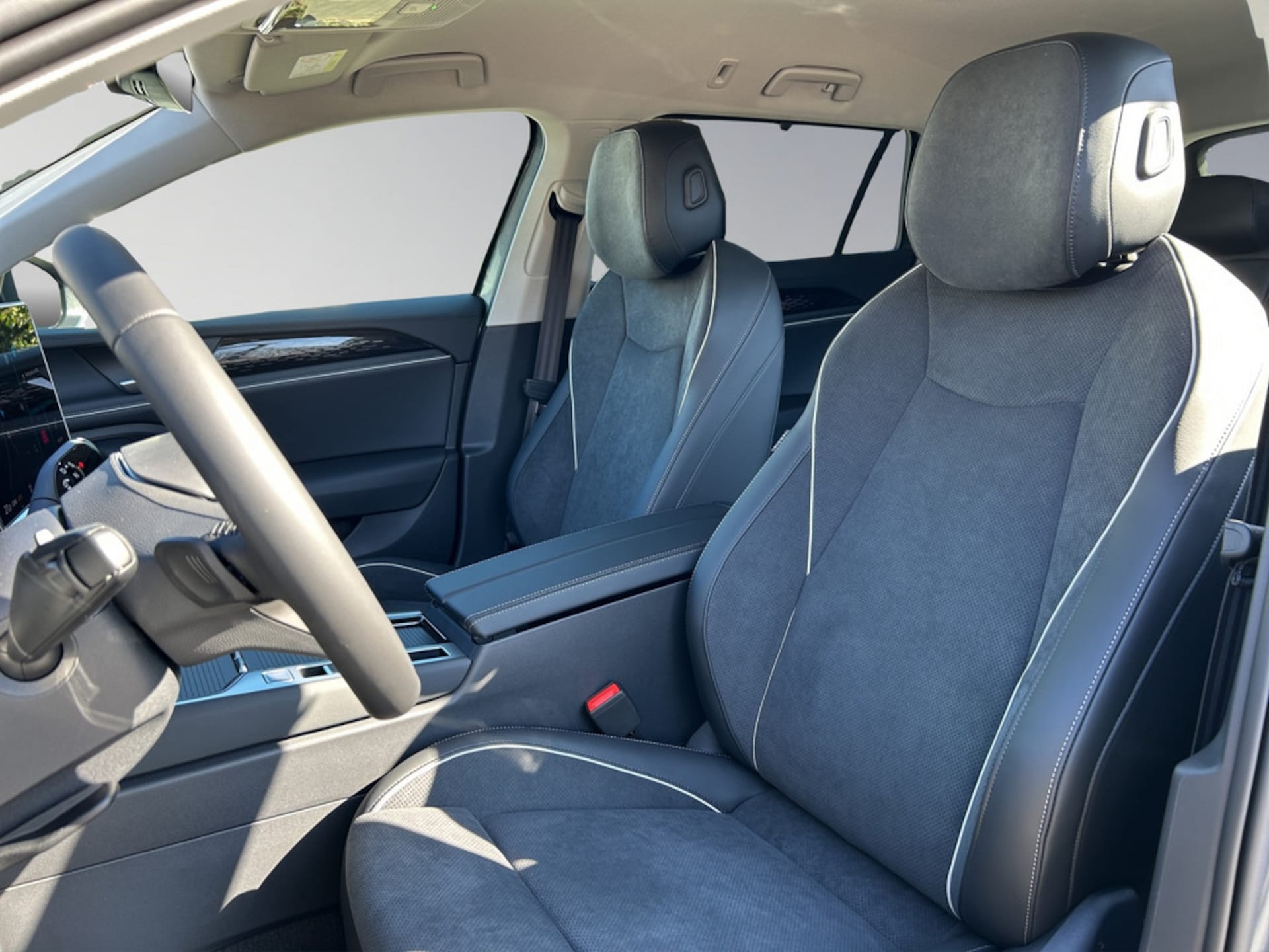 Volkswagen Passat Elegance
