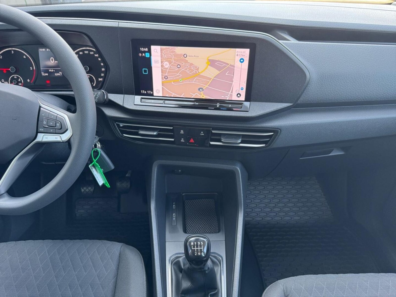 Volkswagen Caddy – Bild 8
