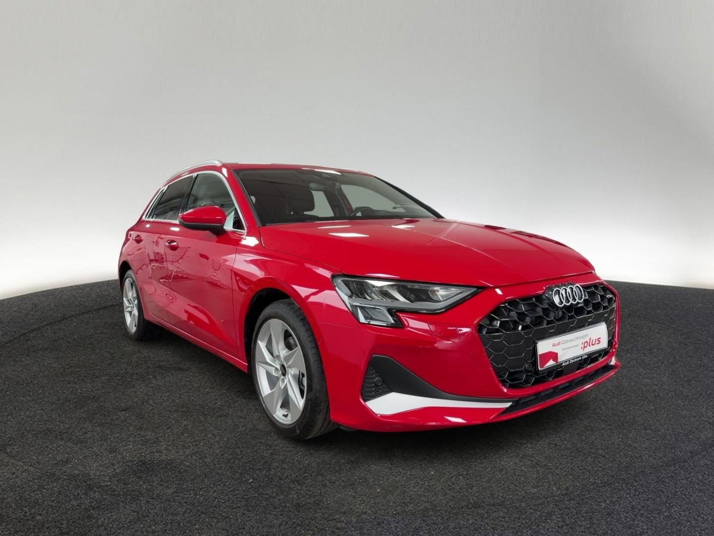 Bild über Audi A3 Sportback advanced 35 TFSI Schaltgetriebe - für weitere Informationen kontaktieren Sie den Audi Partner