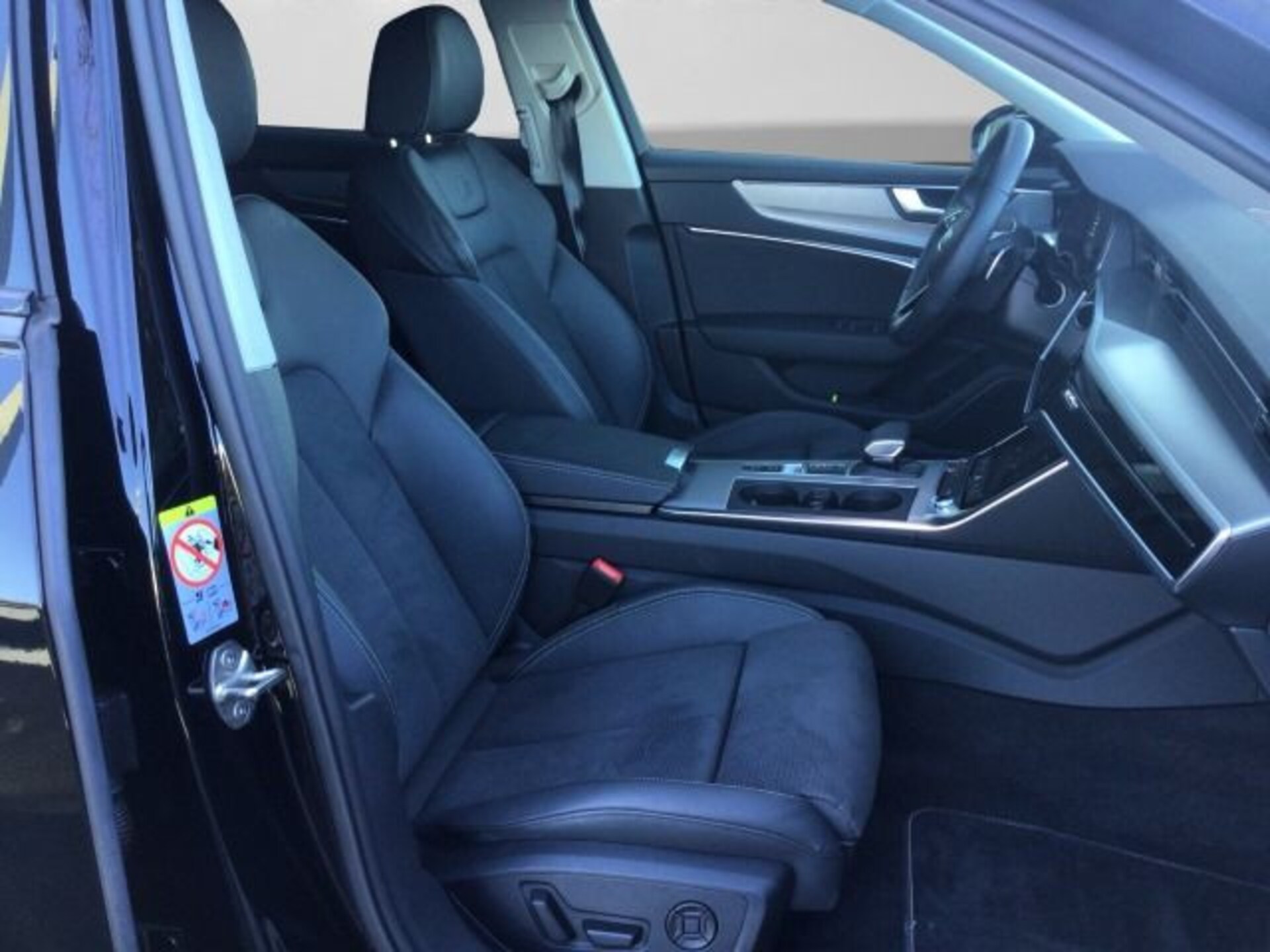 Audi S6 Avant