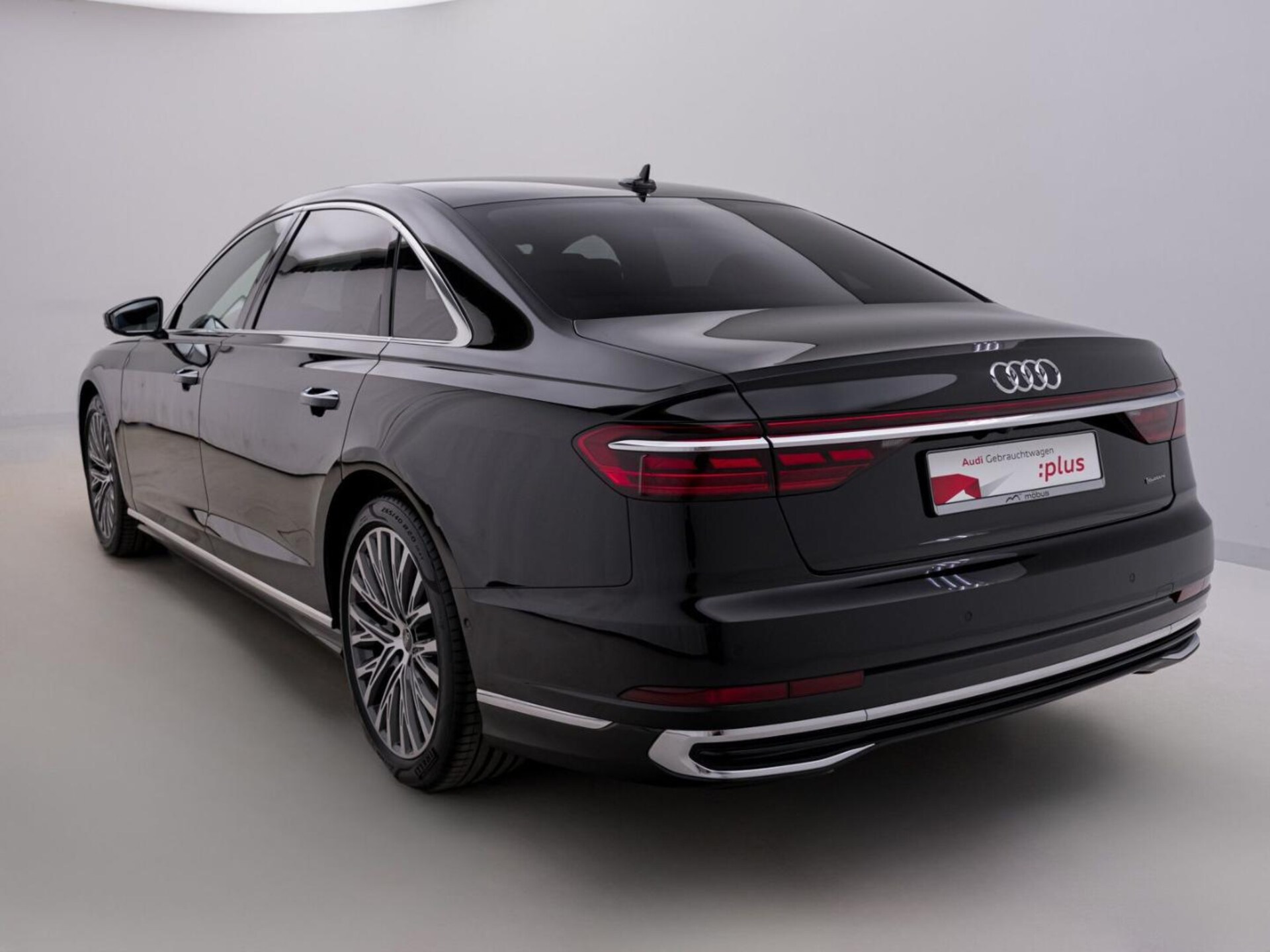 Audi A8 Lang
