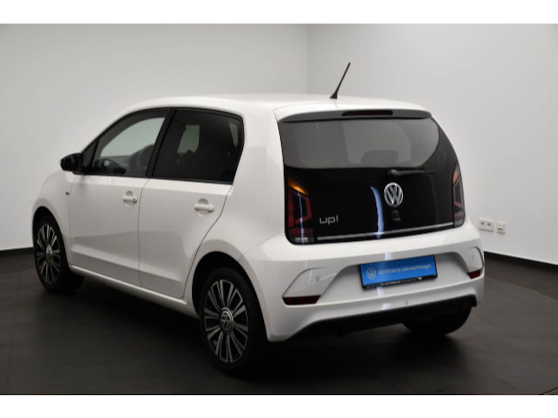 Volkswagen up! join up!