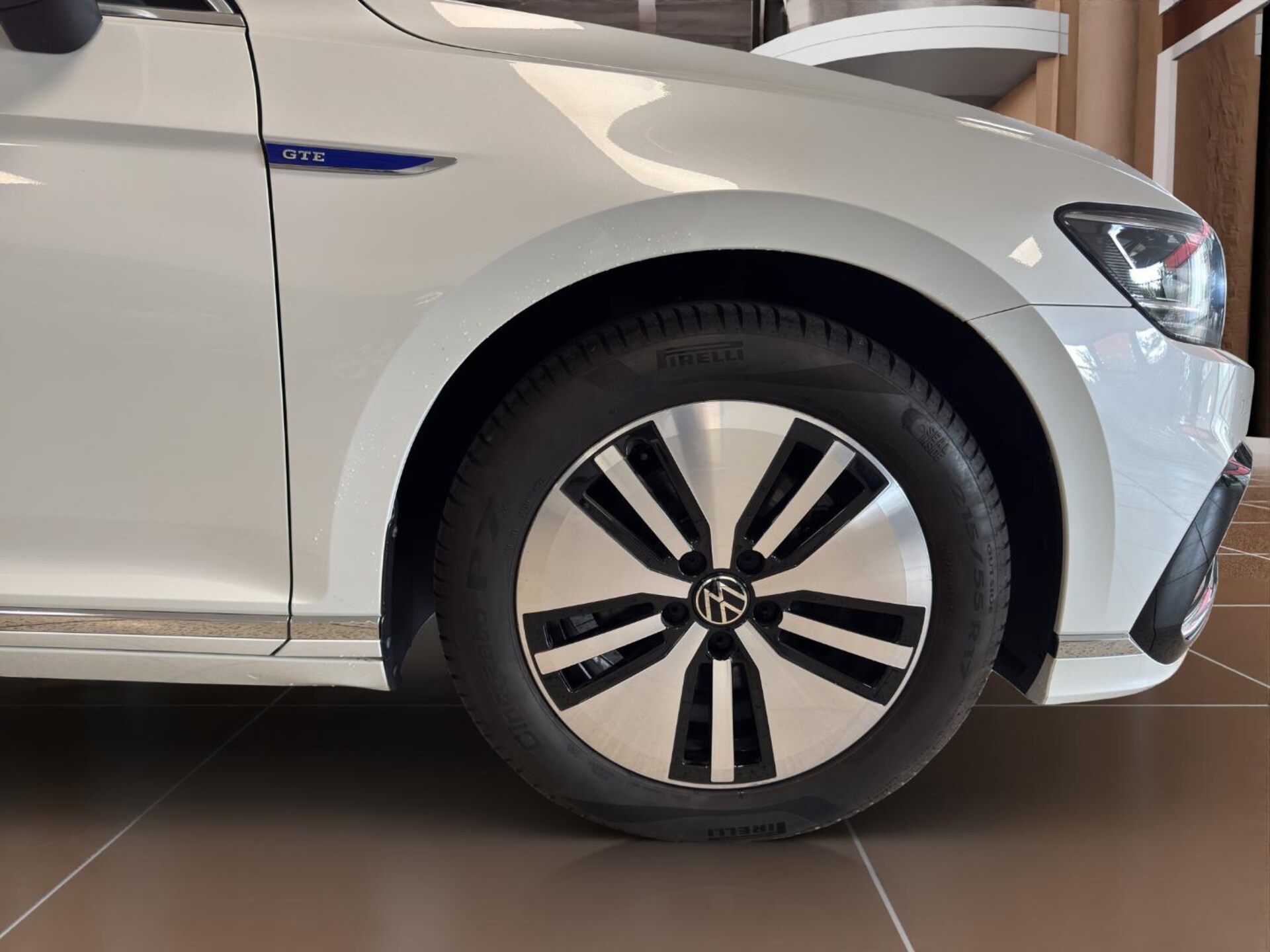 Volkswagen Passat Variant GTE
