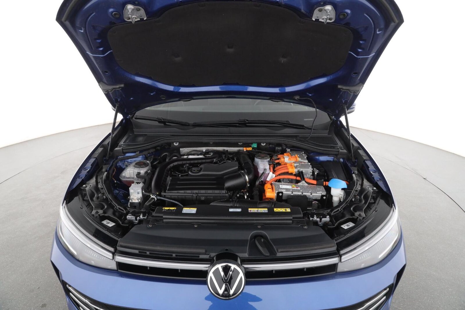 Volkswagen Passat – Bild 9