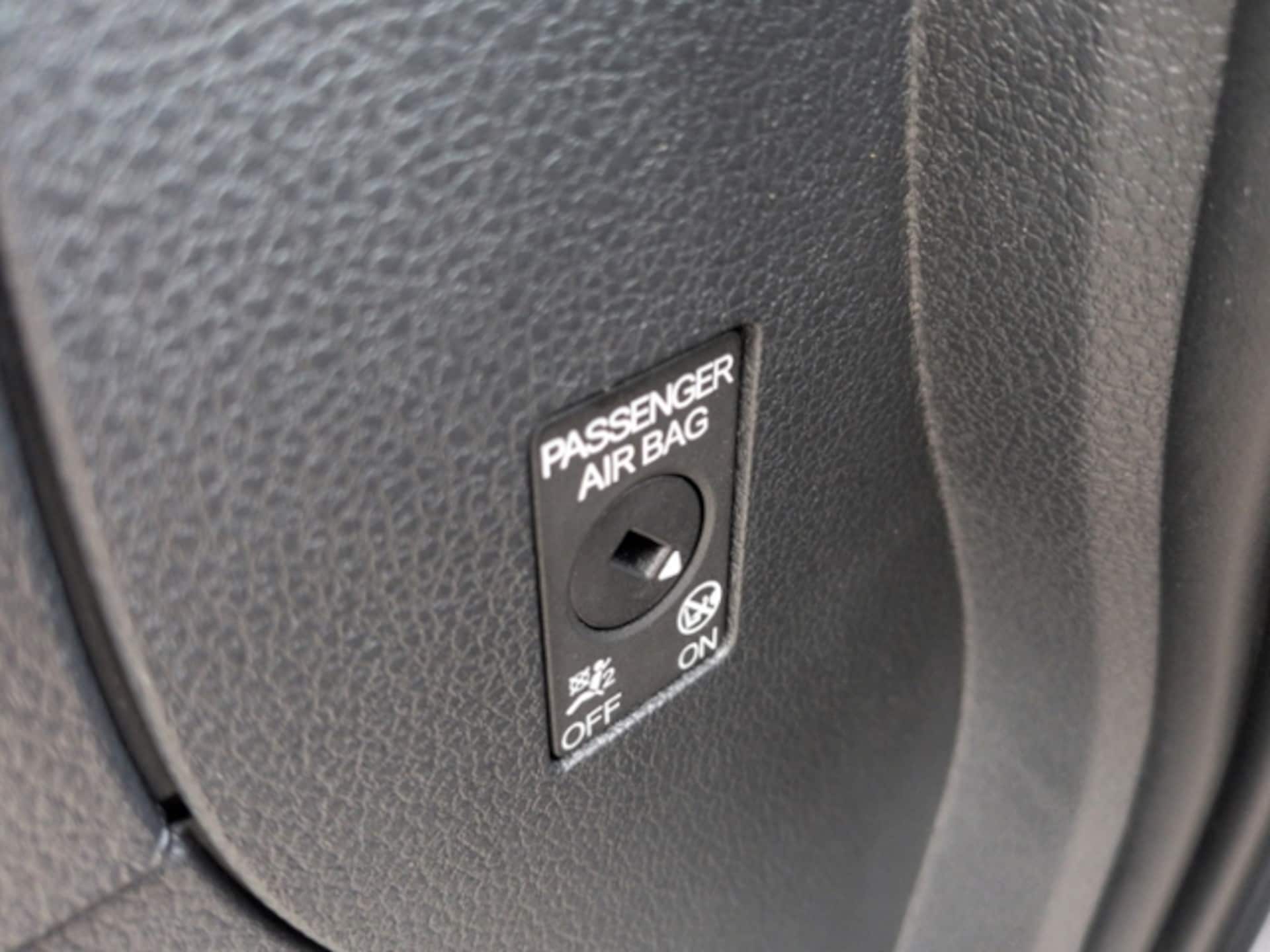 Volkswagen Caddy Basis-Modell