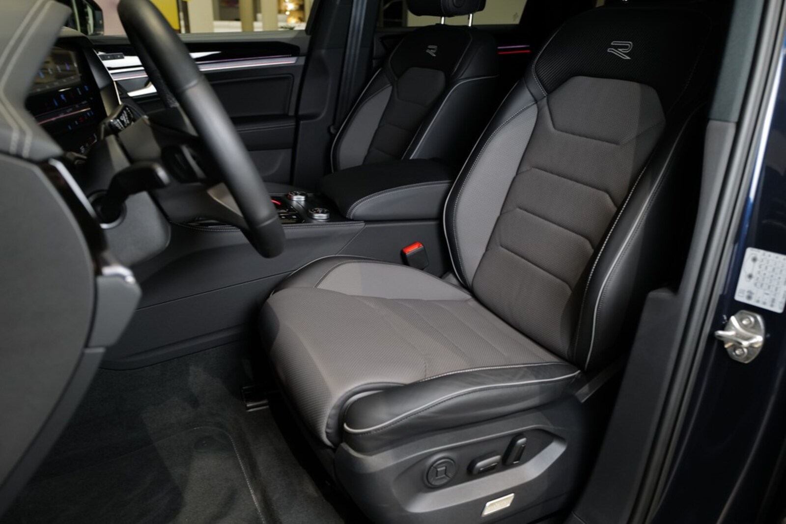 Volkswagen Touareg – Bild 12