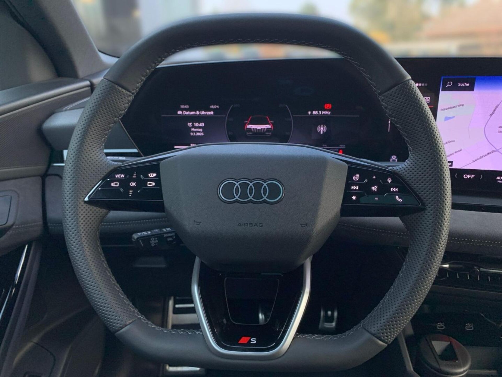 Audi SQ6 Sportback e-tron edition one
