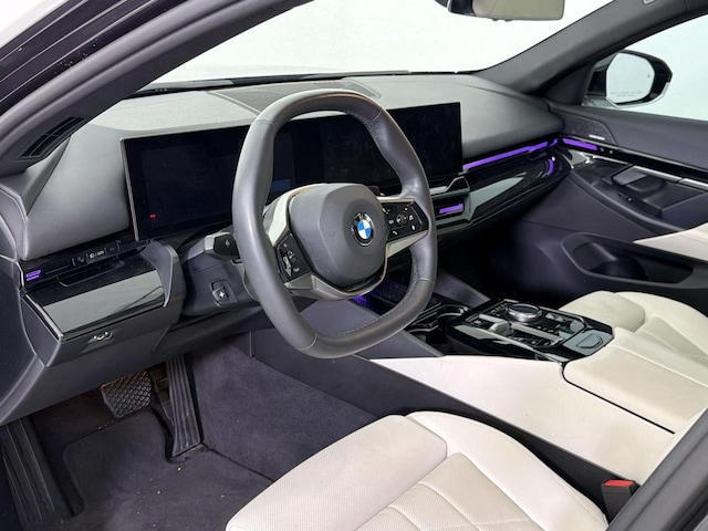 2024 BMW 530i