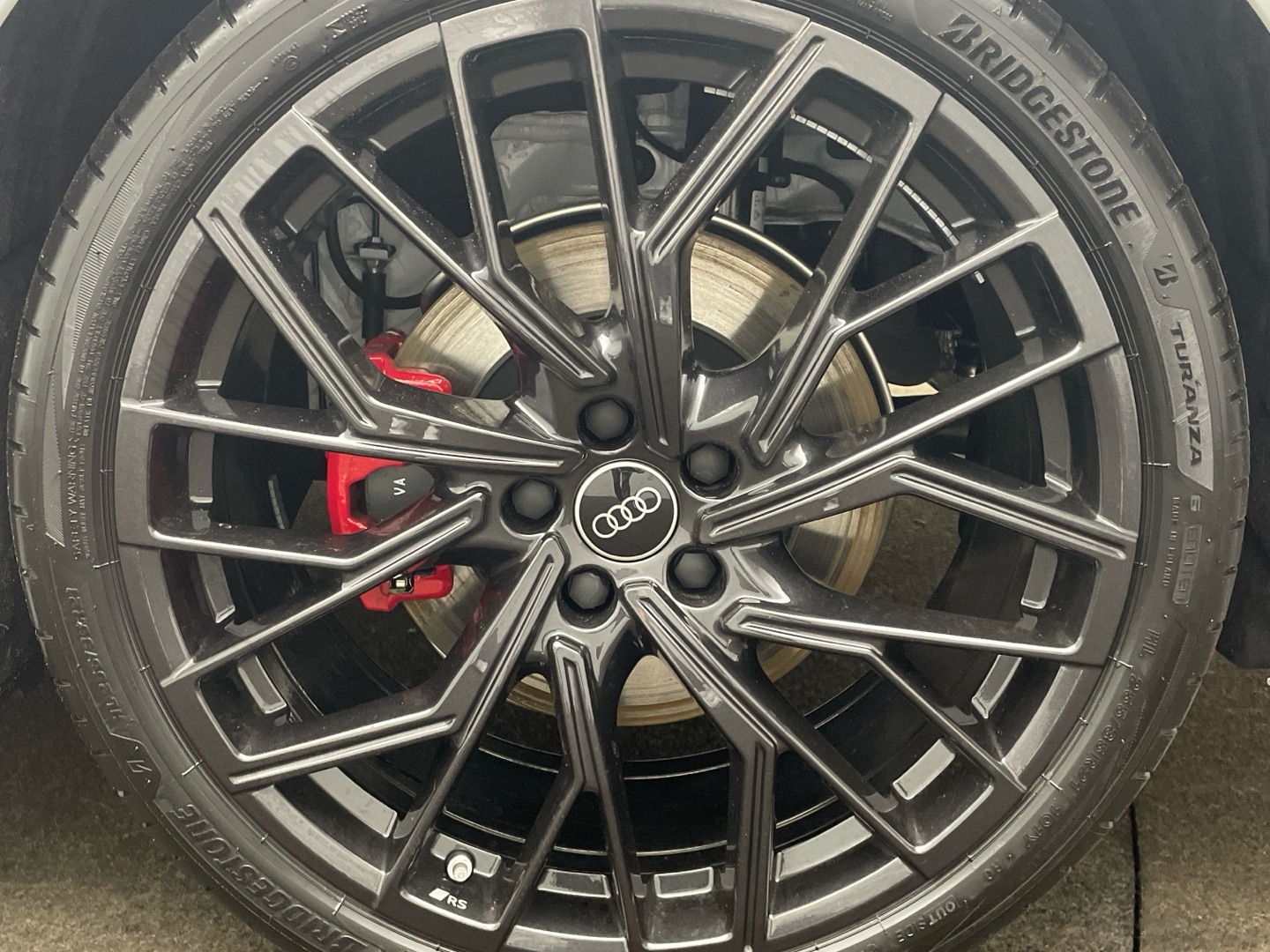 Bild über Audi A6 Avant edition one TDI quattro 150 kW S tronic - für weitere Informationen kontaktieren Sie den Audi Partner