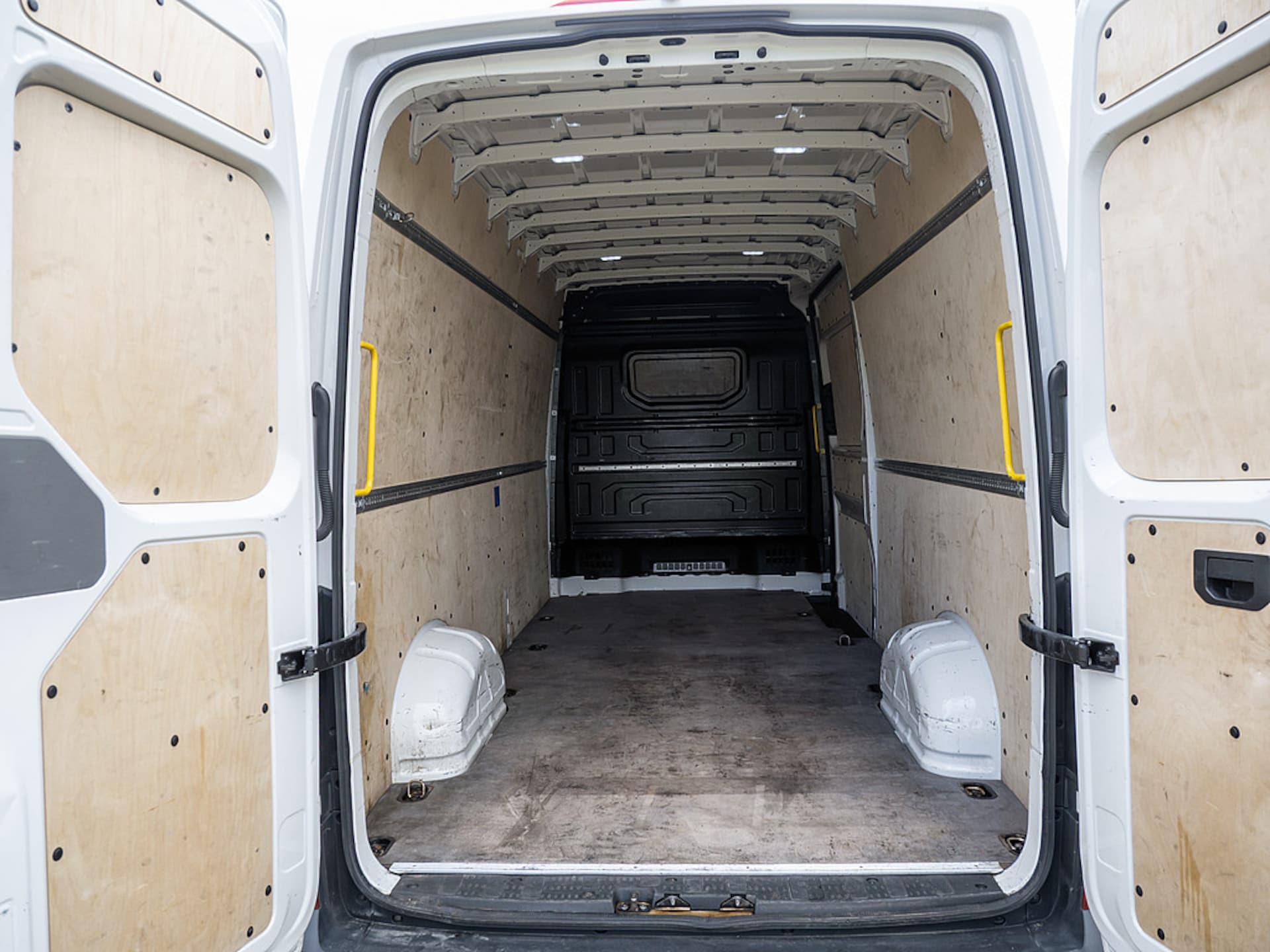 Volkswagen Crafter Kasten langer Radstand