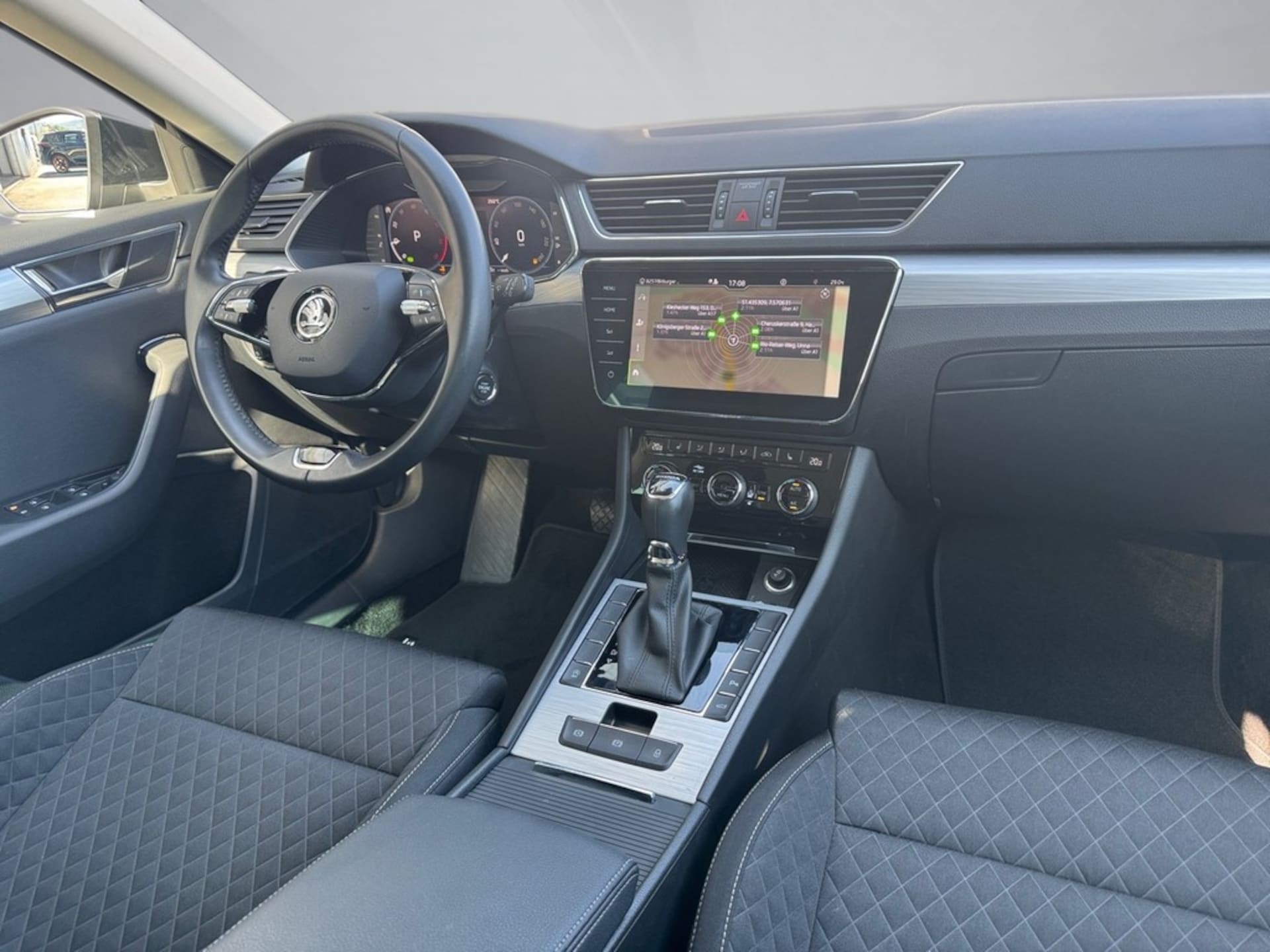 Skoda Superb Combi Ambition