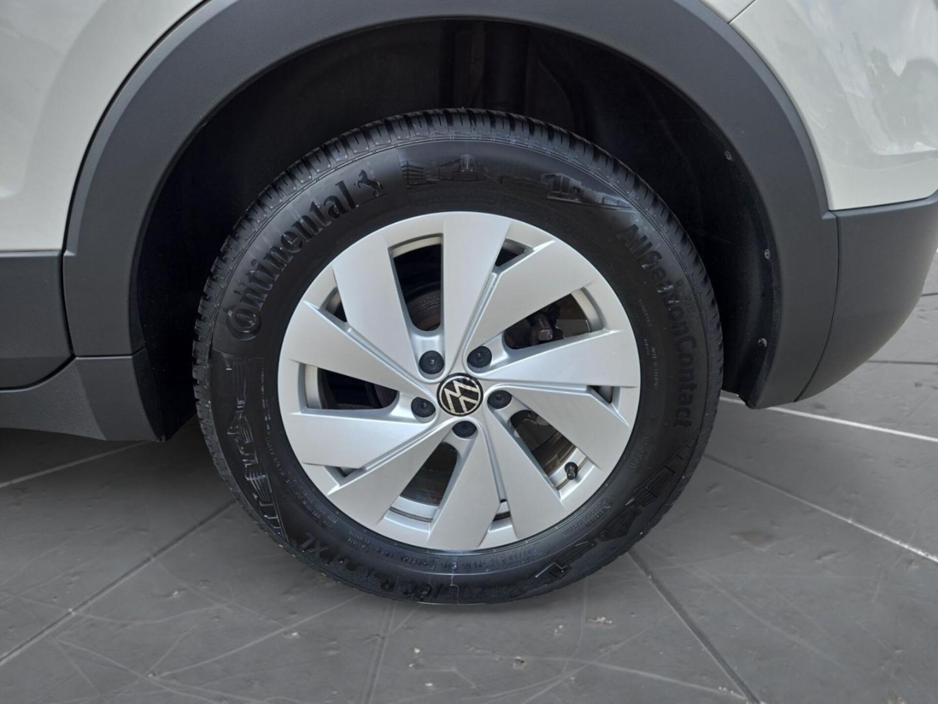 Volkswagen T-Cross Life