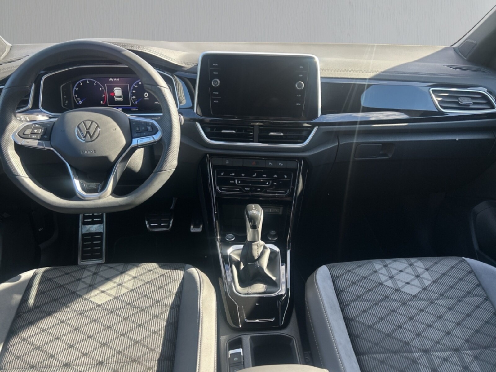 Volkswagen T-Roc – Bild 15