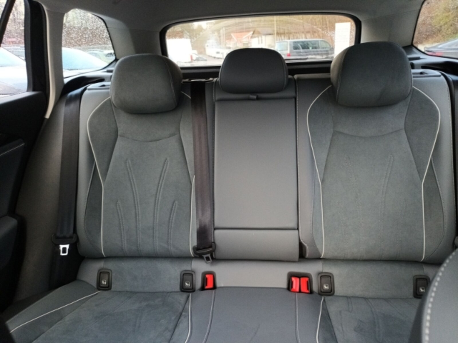Volkswagen Passat – Bild 16