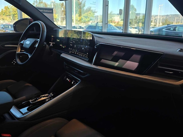 2025 Audi Q5 Prestige - Photo 11
