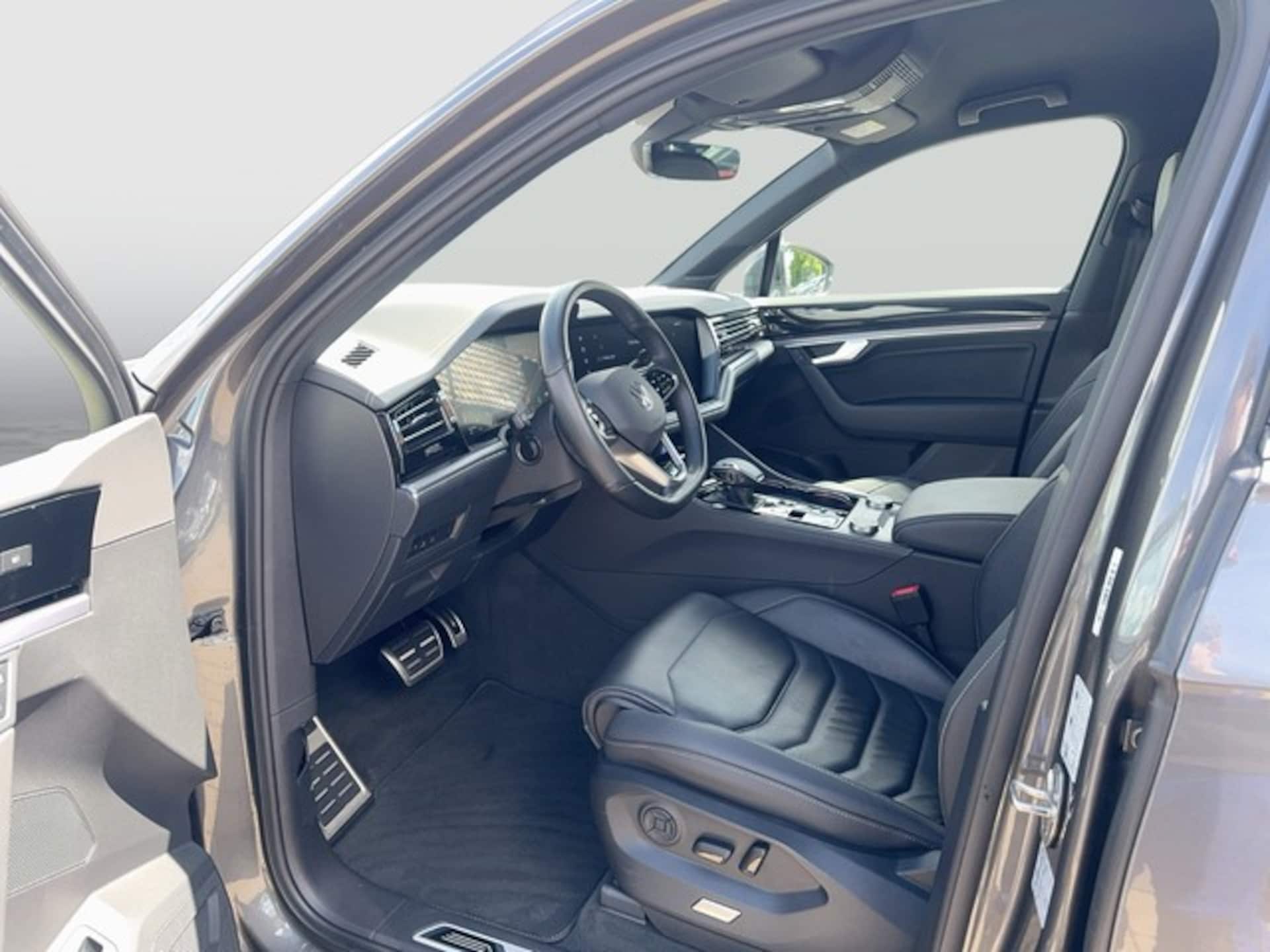 Volkswagen Touareg R-Line