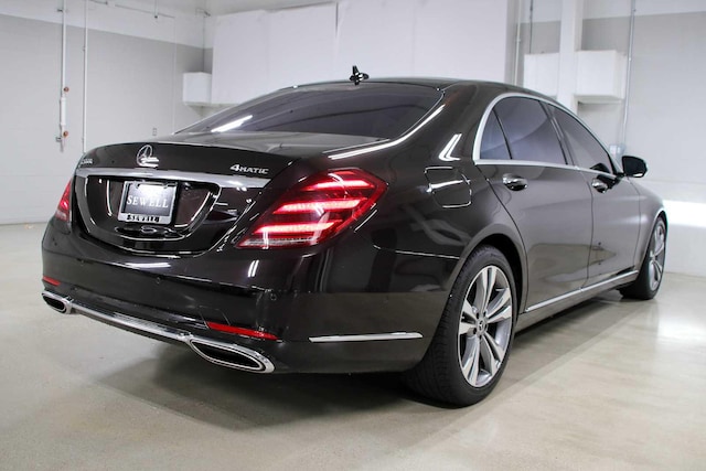 2020 Mercedes-Benz S 560