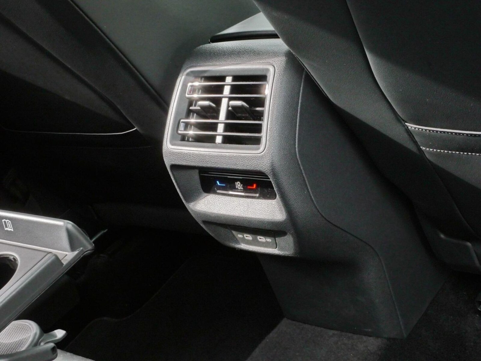 Volkswagen Tiguan – Bild 17