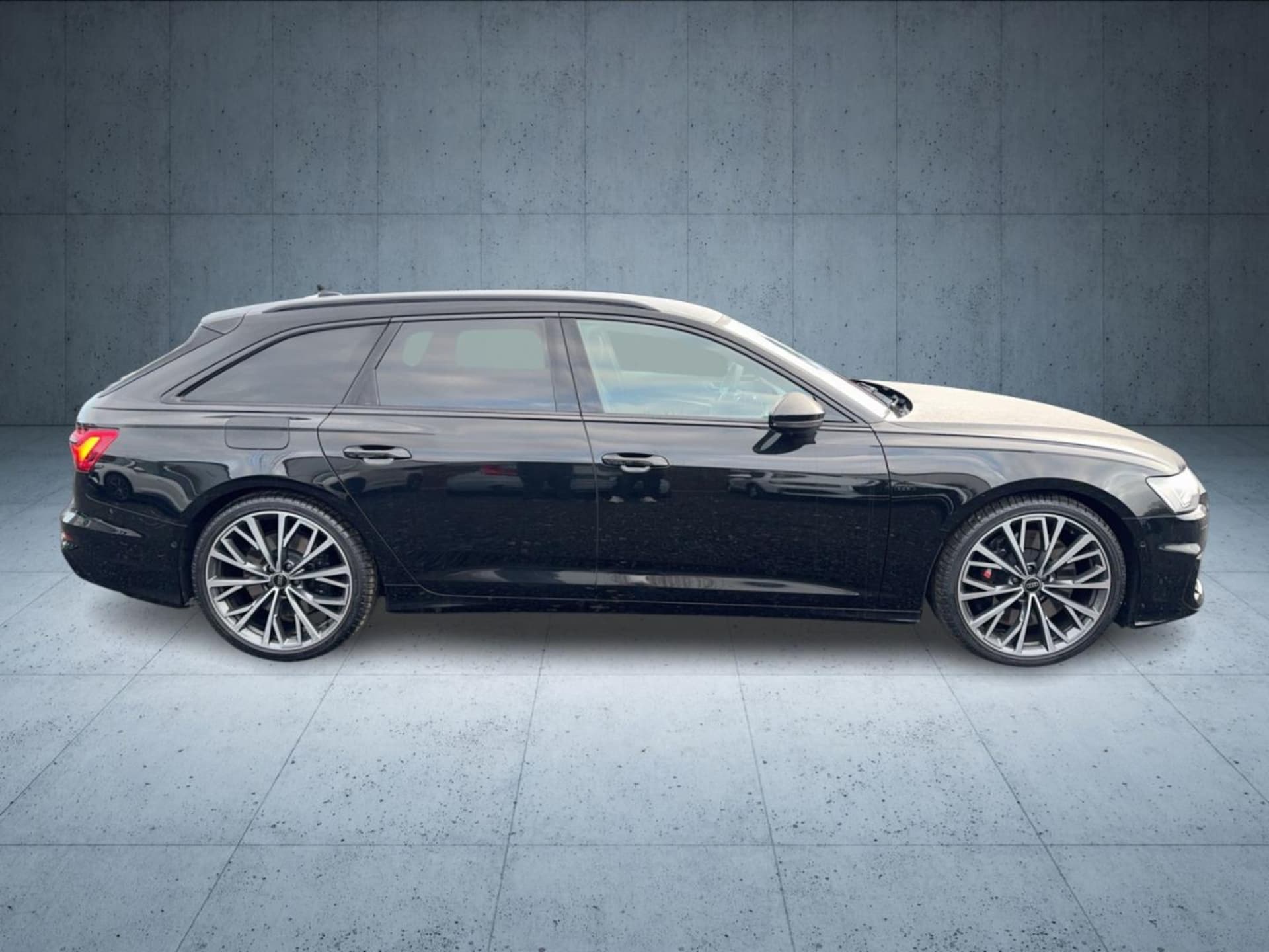 Audi S6 Avant