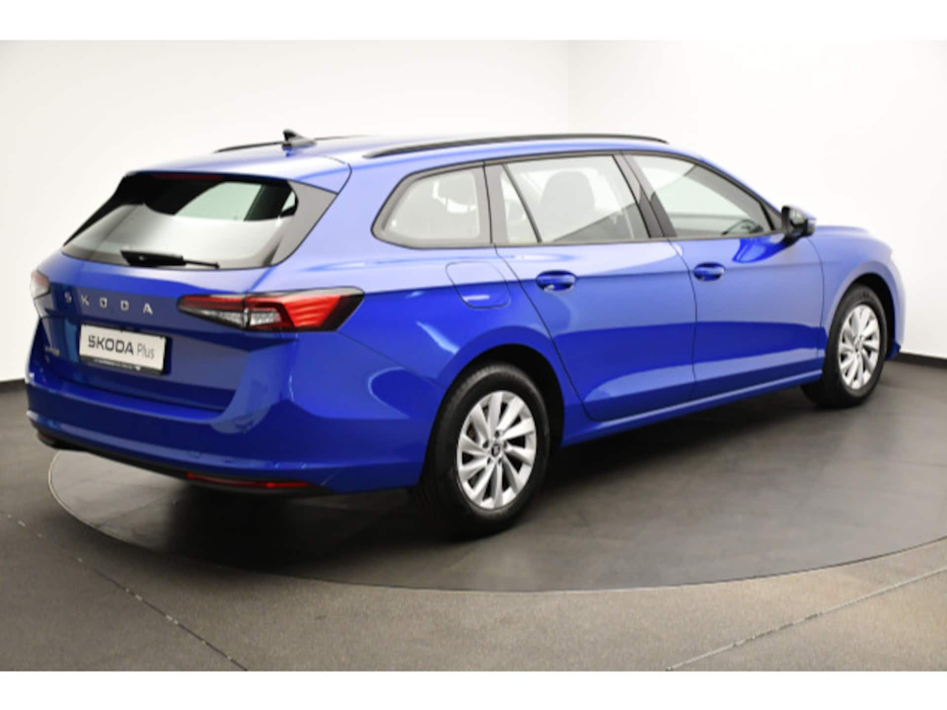 Skoda Superb Combi Essence