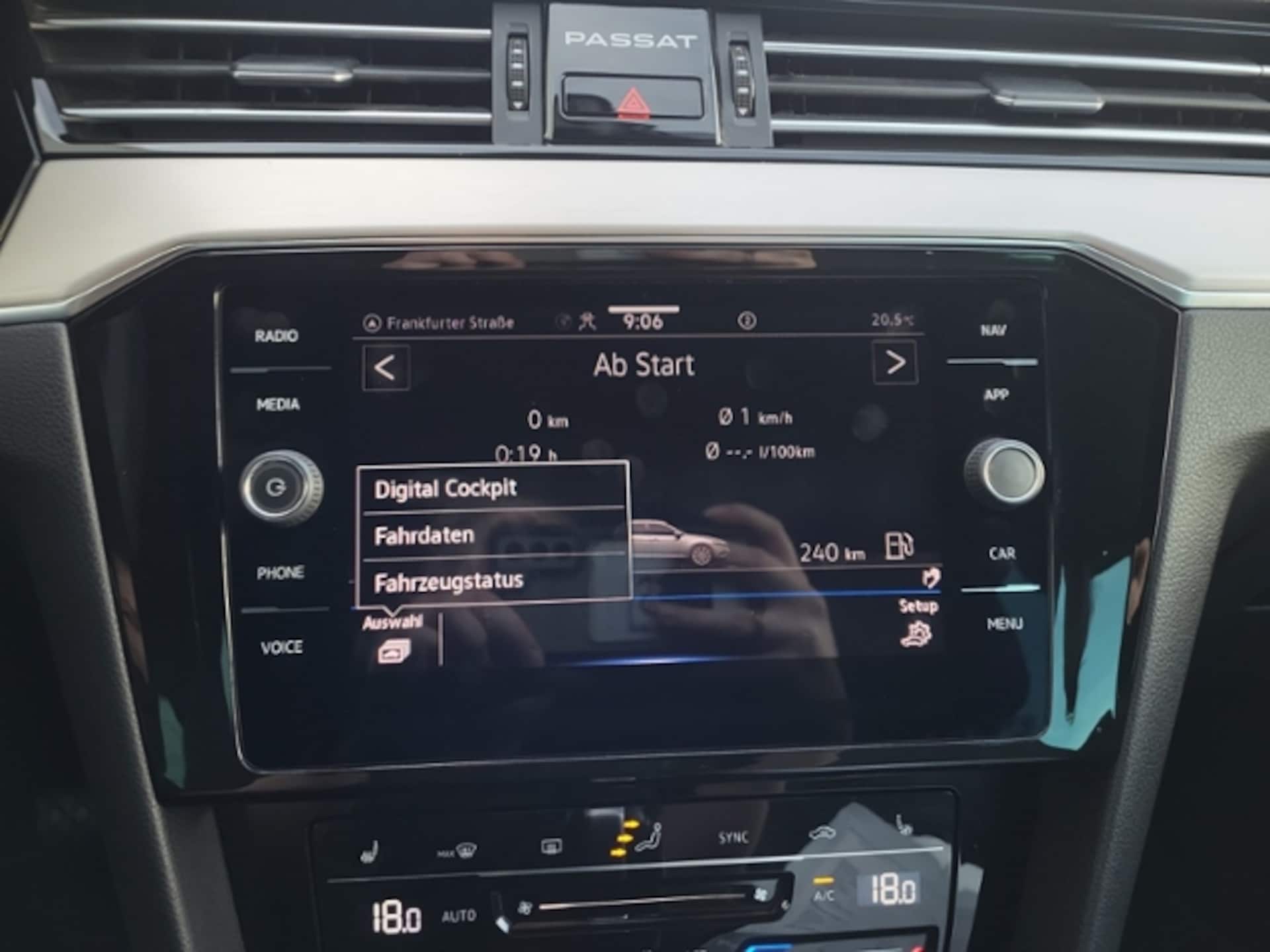 Volkswagen Passat Variant Elegance