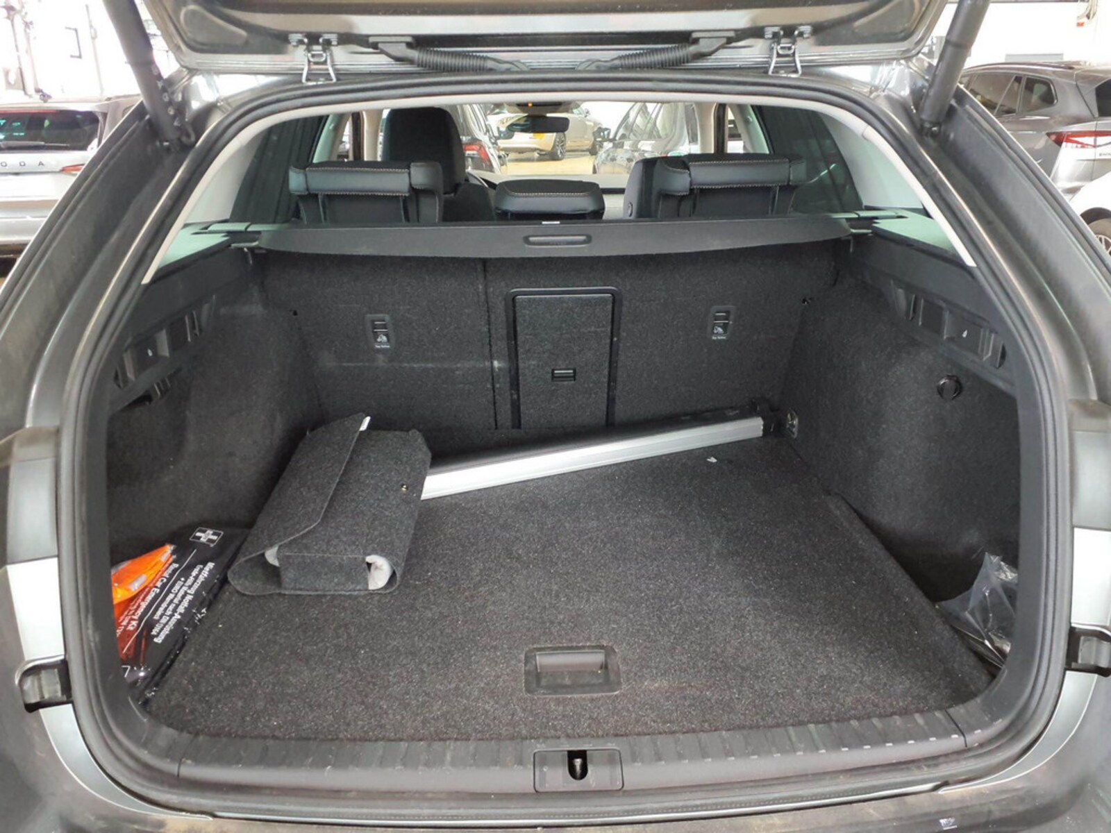 Škoda Octavia Combi – Bild 10