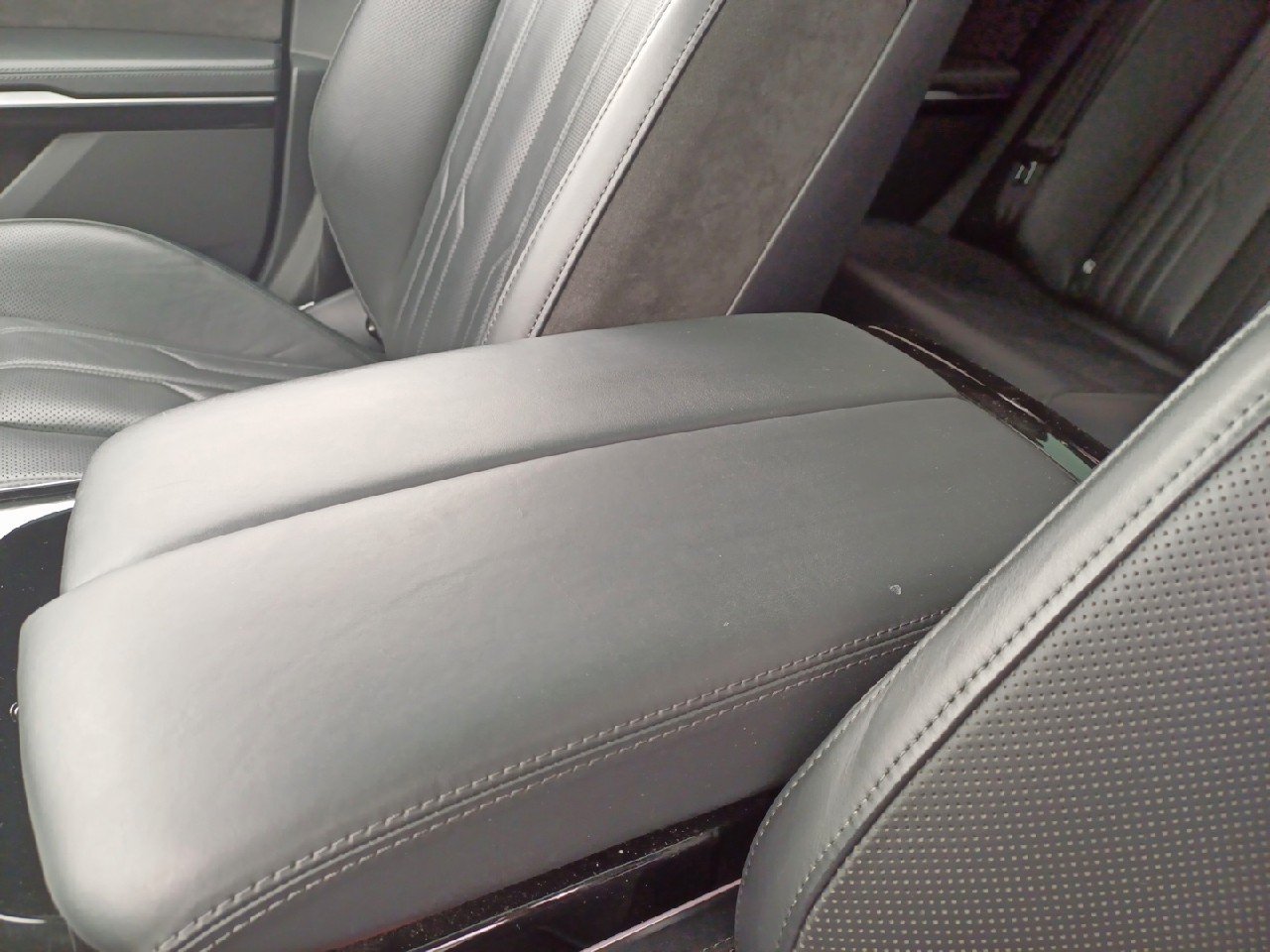 Image about Audi A8 Avus Extended 50 TDI quattro 210 kW (286 ch) tiptronic