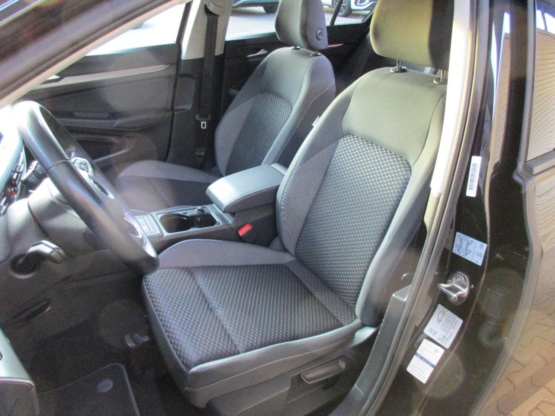 Volkswagen Golf Active