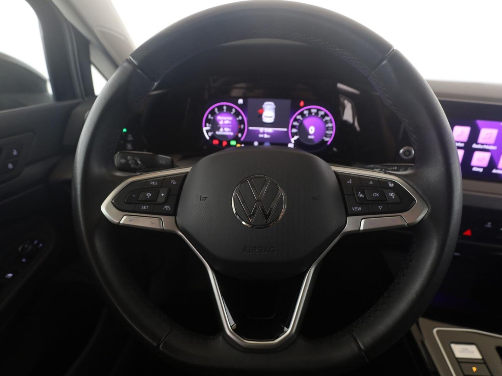 Volkswagen Golf Style