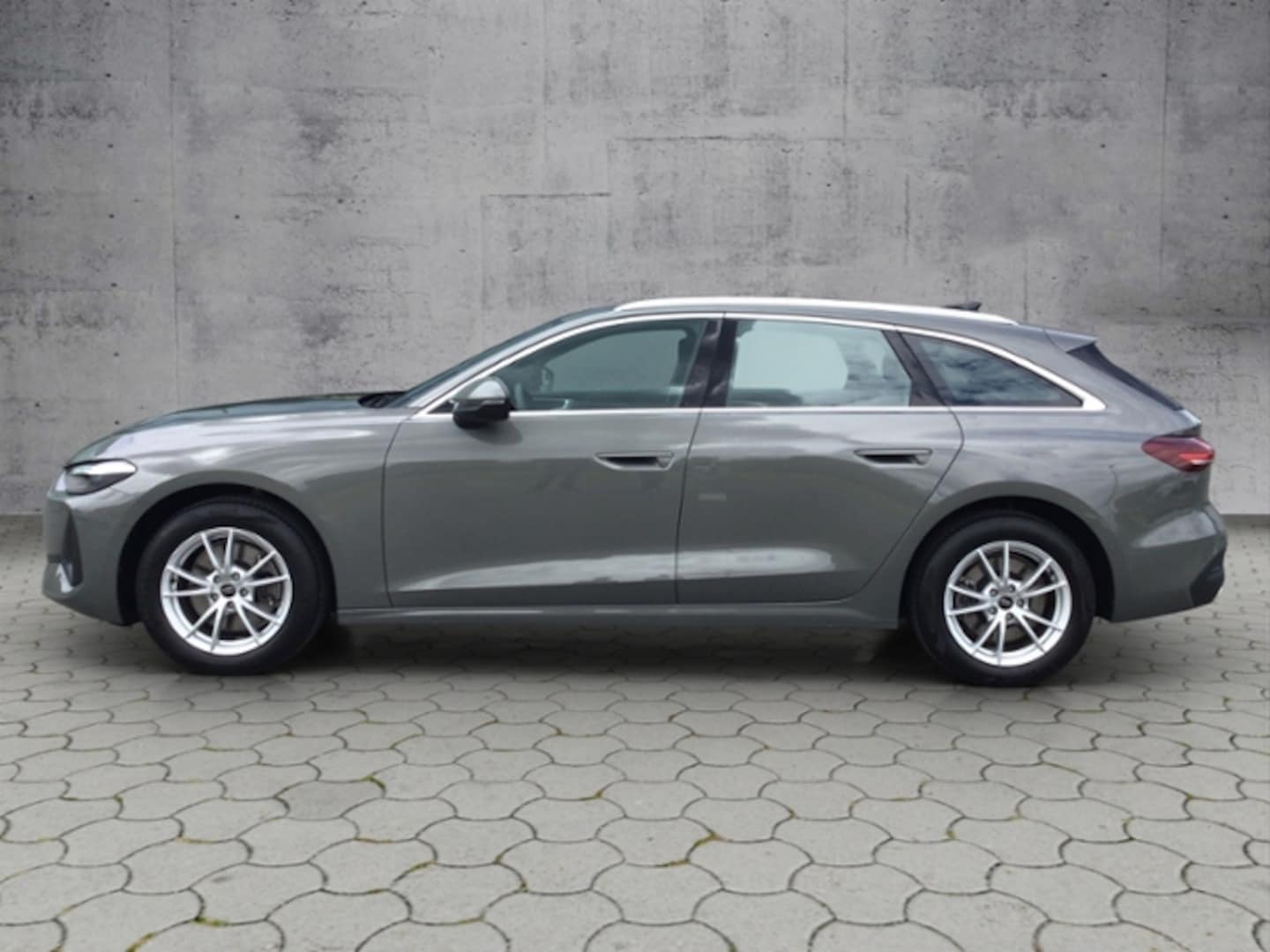 Bild über Audi A5 Avant TDI 150 kW S tronic - für weitere Informationen kontaktieren Sie den Audi Partner
