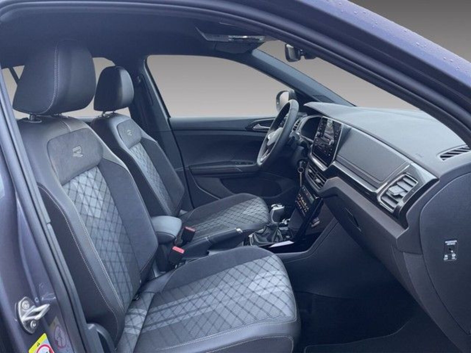 Volkswagen T-Cross – Bild 10