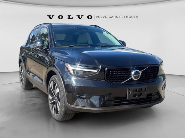 2023 Volvo XC40 Ultimate