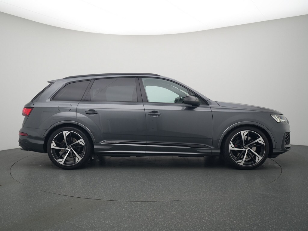 Image about Audi SQ7 TFSI quattro tiptronic
