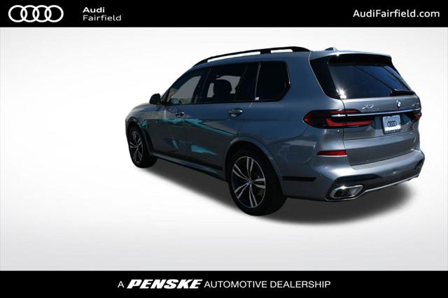 2025 BMW X7