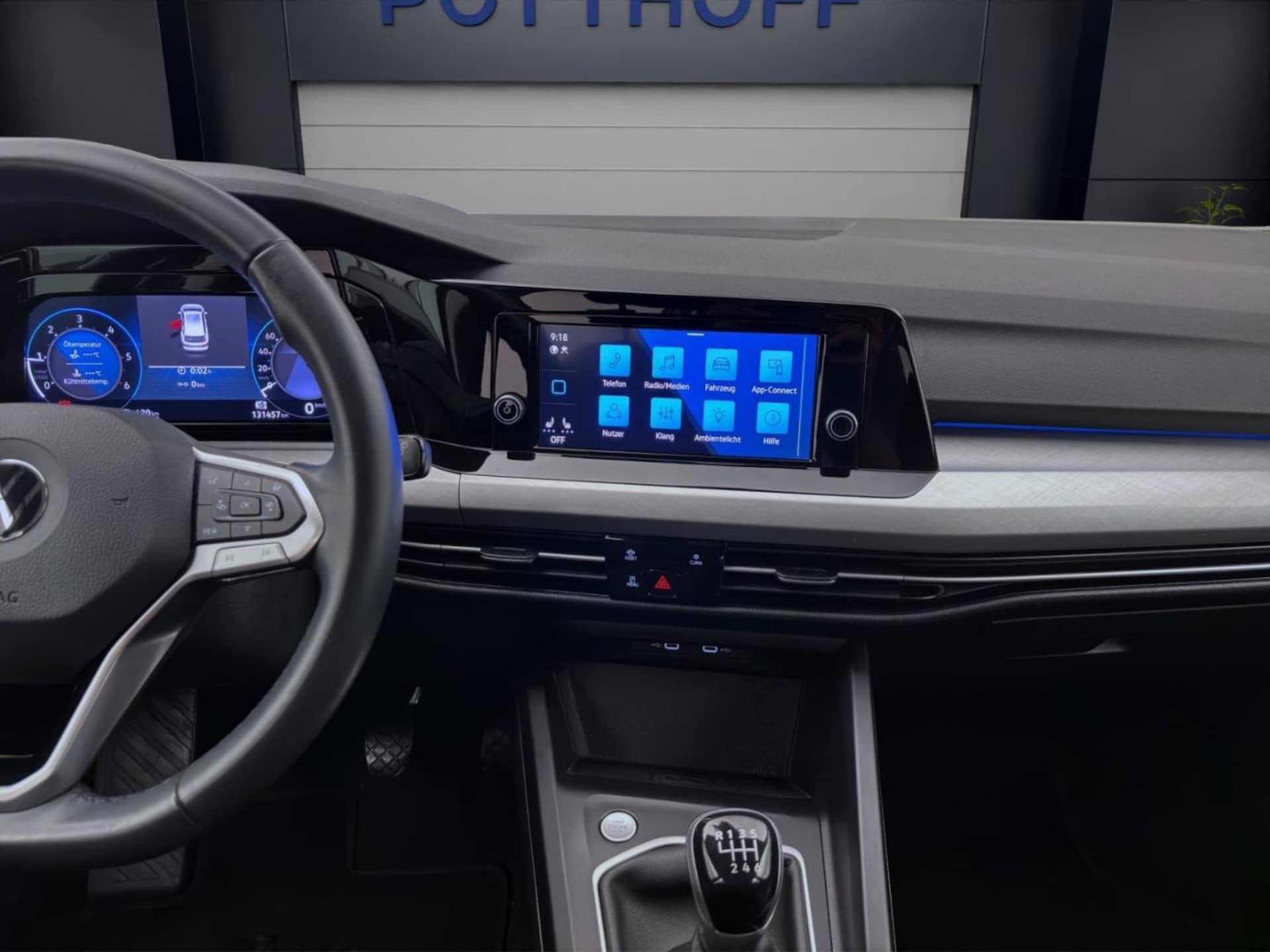 Volkswagen Golf Variant Life