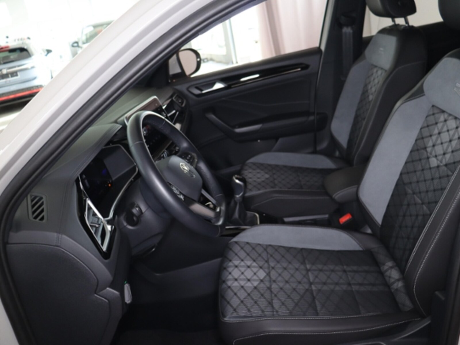 Volkswagen T-Roc – Bild 9